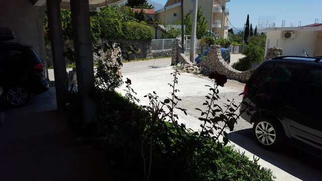 Апартаменты Holiday Home Kalicanin Бар-75